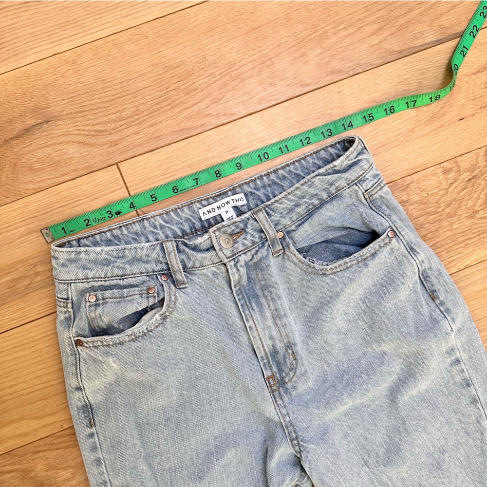And Now This Ripped Jeans - Picture 6 of 8